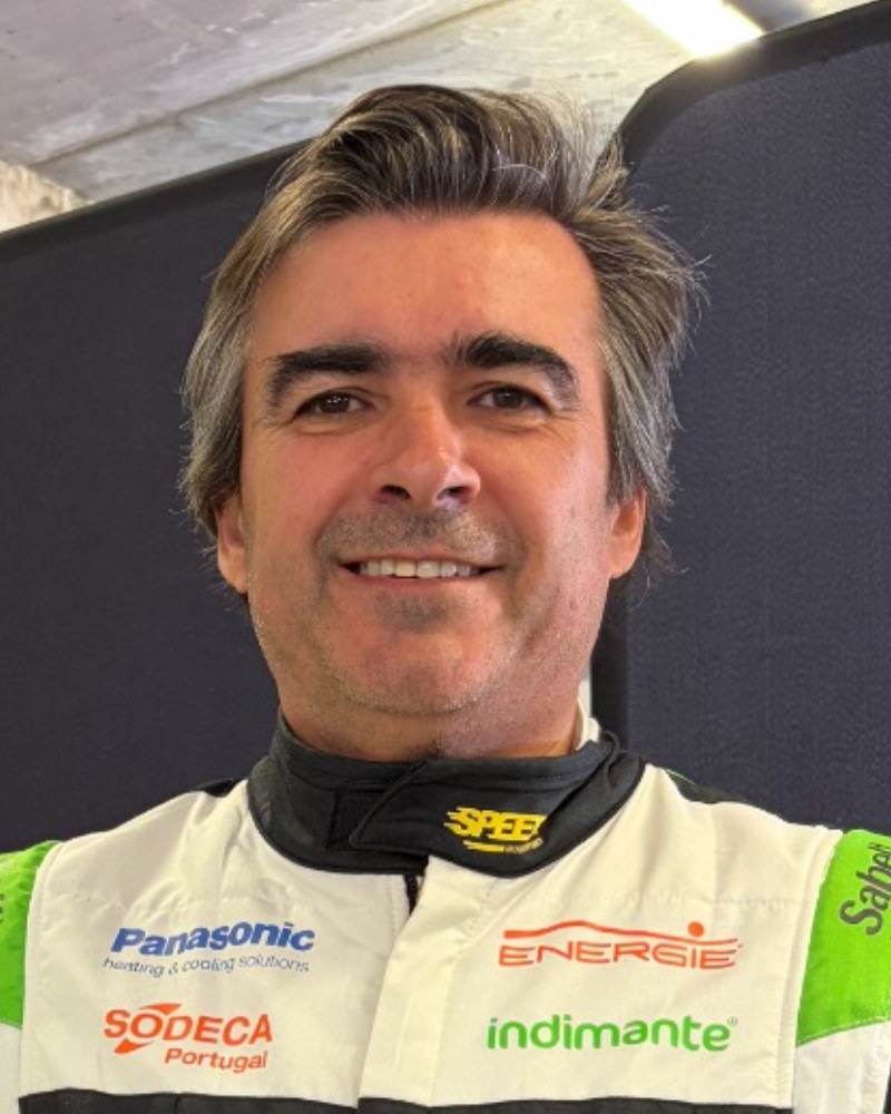 POMPEU SIMÕES